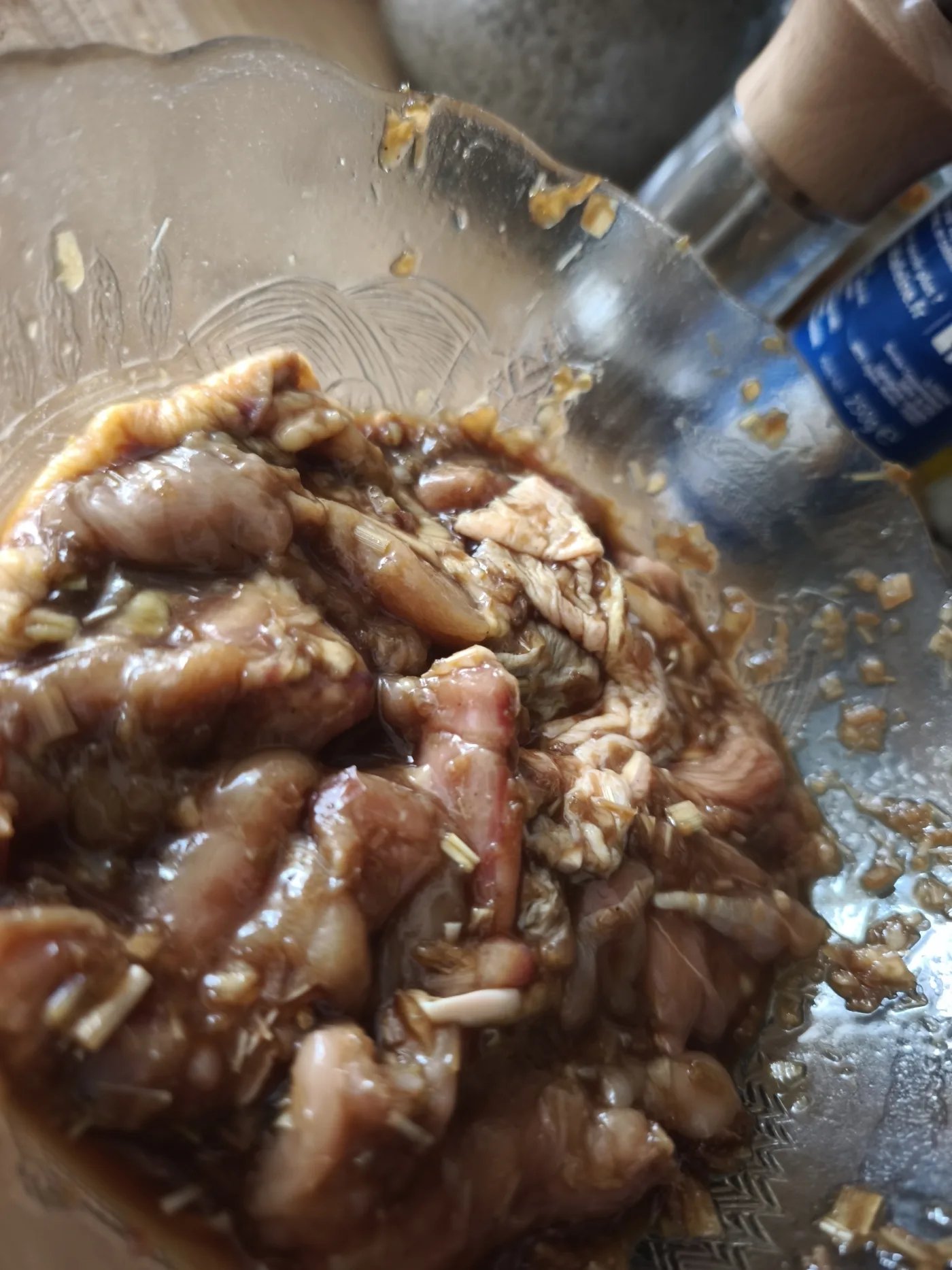 Cuisses de poulet désossées à la citronnelle et au citron étape 3